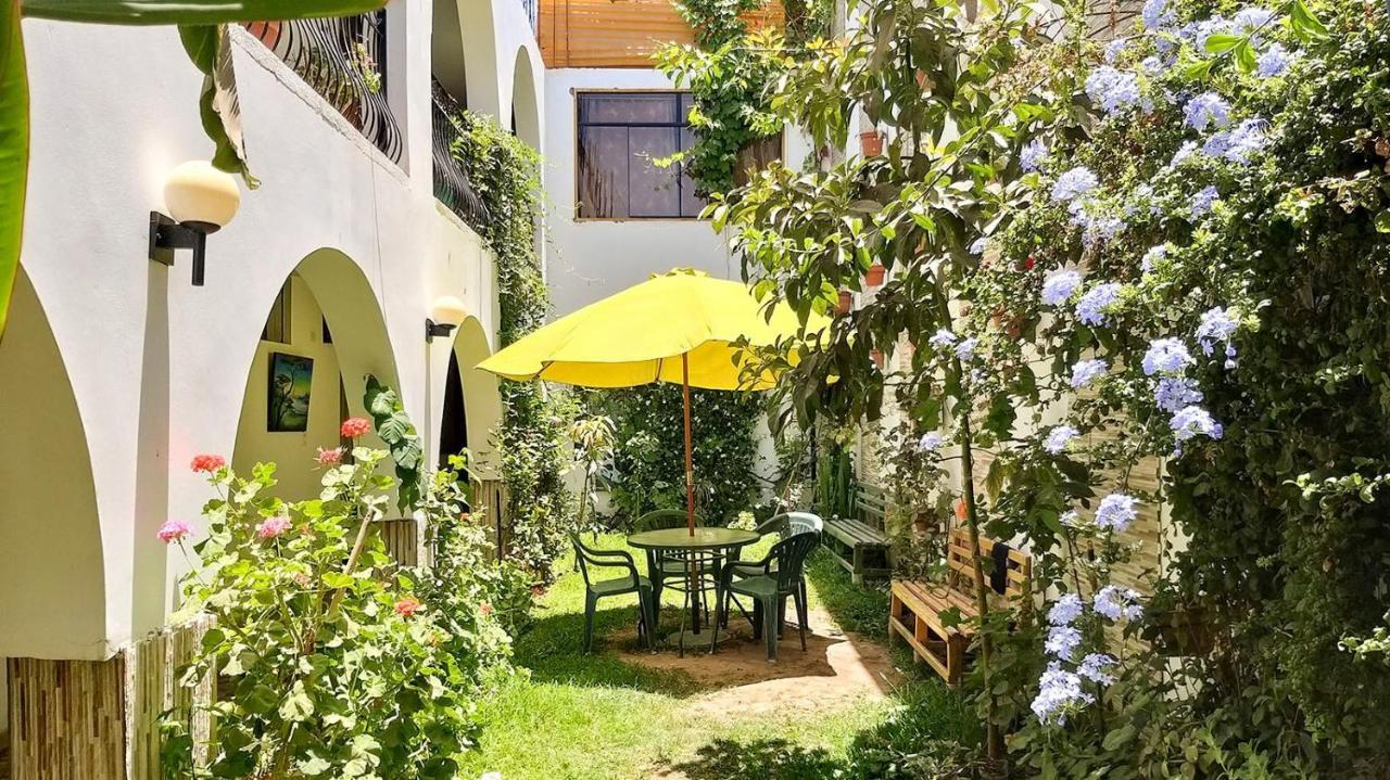 Hostal Camiluz Наска Экстерьер фото