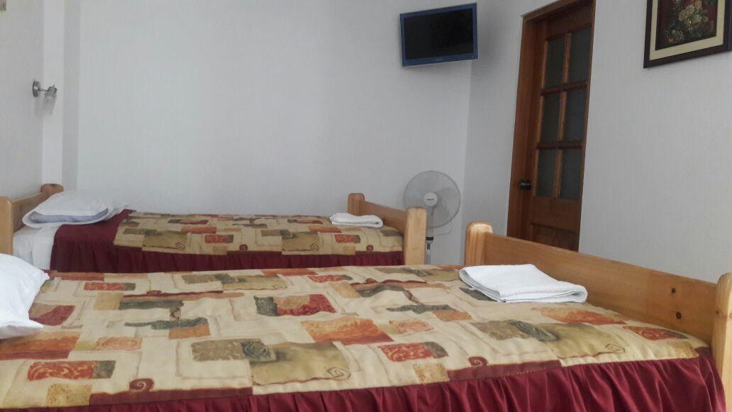 Hostal Camiluz Наска Экстерьер фото